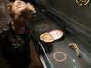 Rijksmuseum verwerft goudstenen bootjescollier