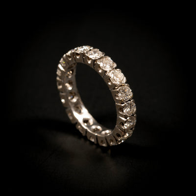 Witgouden alliancering met diamant - #2