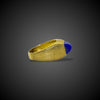 Vintage gold ring with lapis lazuli
