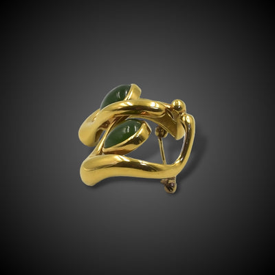 Beautiful gold brooch with nephrite jade - #2