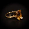 Gouden ring met citrien en diamant