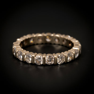 Alliancering met diamant - #3