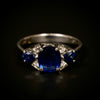 Witgouden ring met saffier en diamant