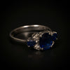Witgouden ring met saffier en diamant