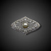 Platinum Belle Epoque brooch with diamonds and pearl