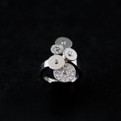 Vintage white gold Bvlgari ring with five cluster discs - #3
